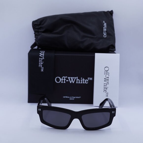 Final Price! Off-White OERI135 MIRAMAR 1007 Black/Grey Sunglasses main image 4